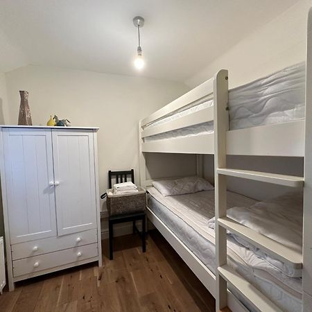 The Cosy Cottage Retreat! Perfect For Contractors, Relocators, Getaway Llantrisant  Buitenkant foto